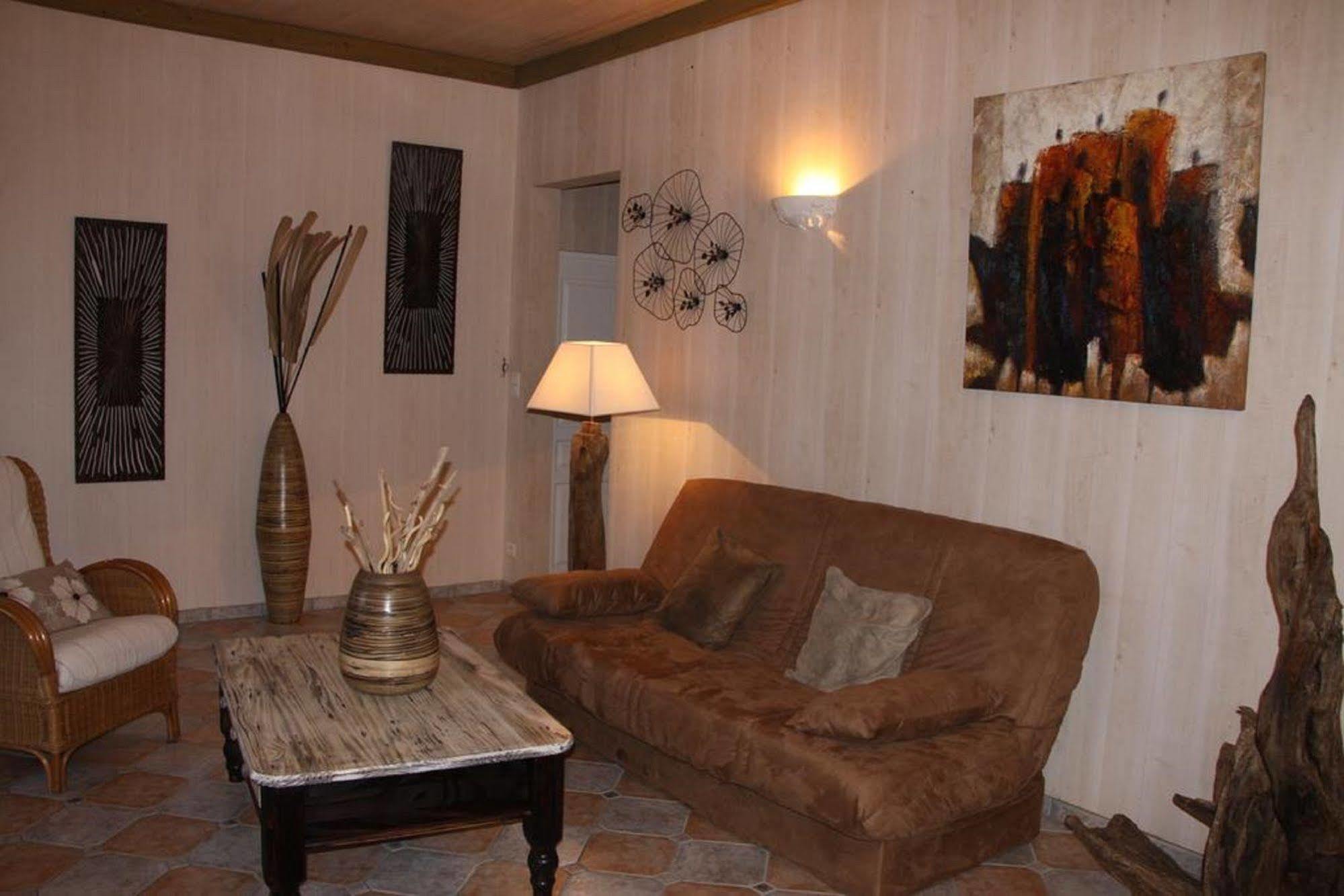 Les Cottages du Bassin d'Arcachon: Charming Retreats with Optional Breakfast Gujan-Mestras Exterior photo